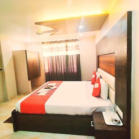 Hotel Amour By Rpi Nuova Delhi Esterno foto