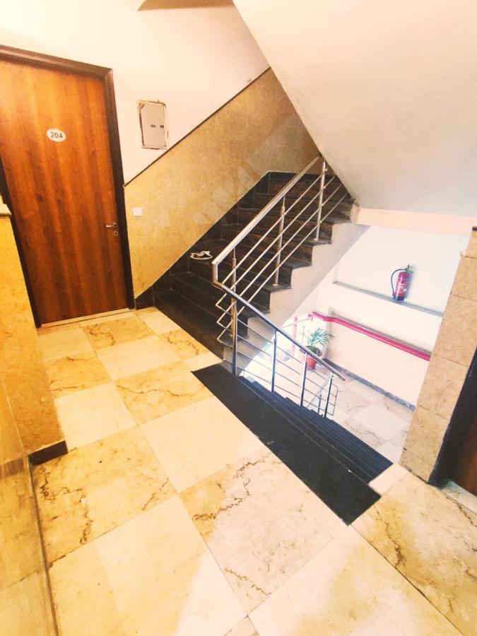 Hotel Amour By Rpi Nuova Delhi Esterno foto